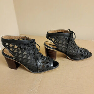 Kensie Leather Laser Cutout Booties, sz 8.5 M, Like new!